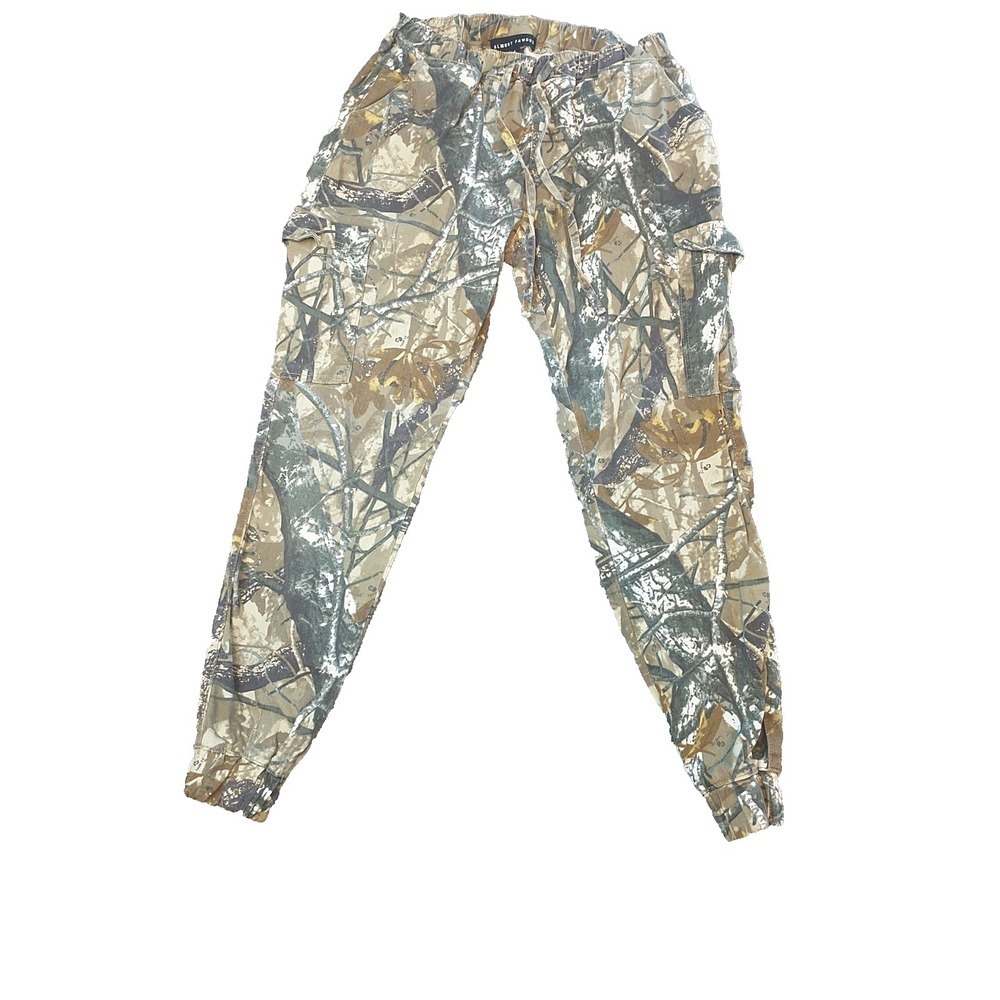 Almost Famous Womens Camo Cargo Jogger Pants Tree Print M Tan Brown Green